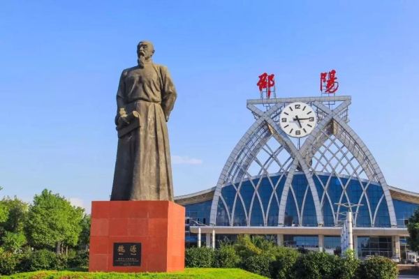 ��ꖾW(w��ng)վ���O�W(w��ng)վ��Ҫ���������ڽ�վ�rע��ʲô��